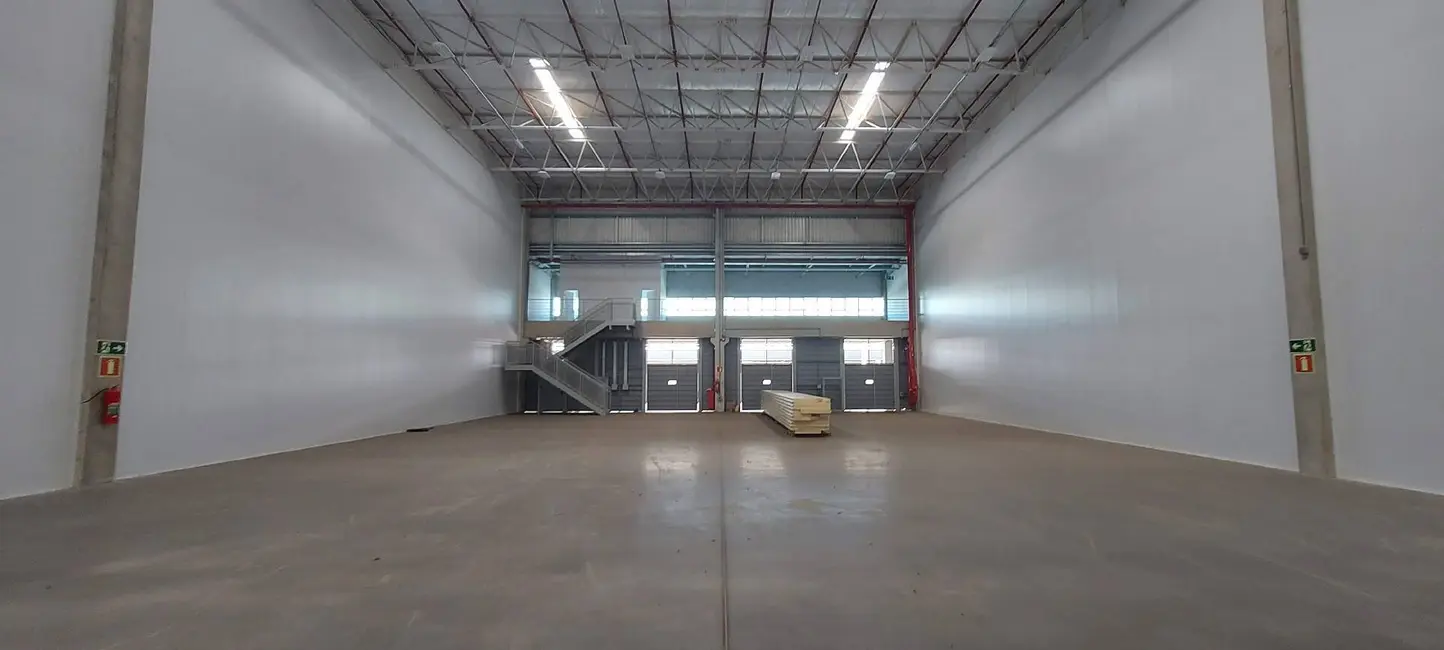 Foto 8 de Armazém / Galpão para alugar, 2542m2 em Itaqui, Itapevi - SP