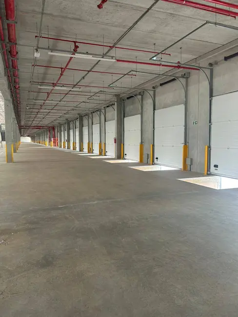 Armazém / Galpão para alugar, 45658m2 em Água Chata, Guarulhos - SP - imagem 6 Foto 6 de Armazém / Galpão para alugar, 45658m2 em Água Chata, Guarulhos - SP