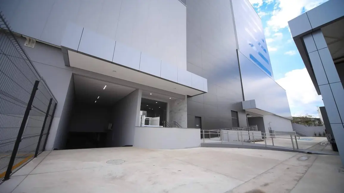 Sala Comercial para alugar, 6200m2 em Jardim dos Camargos, Barueri - SP - imagem 3 Foto 3 de Sala Comercial para alugar, 6200m2 em Jardim dos Camargos, Barueri - SP