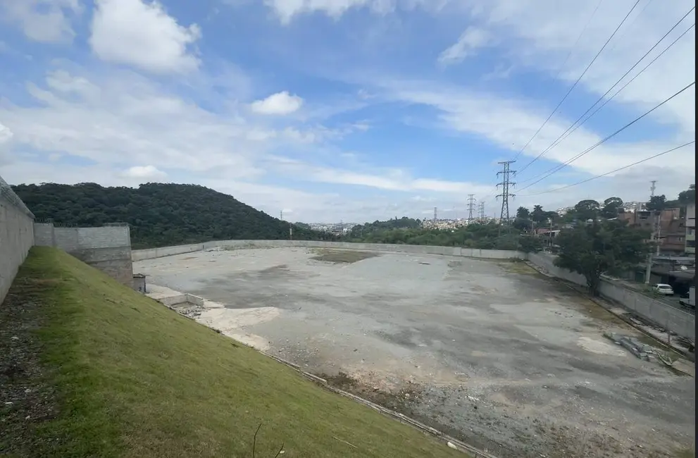 Terreno / Lote à venda e para alugar, 14000m2 em Vila Santa Flora, Itapevi - SP - imagem 8 Foto 8 de Terreno / Lote à venda e para alugar, 14000m2 em Vila Santa Flora, Itapevi - SP