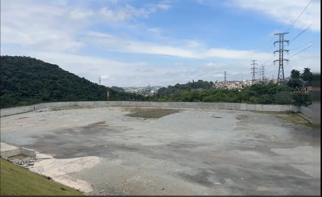 Terreno / Lote à venda e para alugar, 14000m2 em Vila Santa Flora, Itapevi - SP - imagem 7 Foto 7 de Terreno / Lote à venda e para alugar, 14000m2 em Vila Santa Flora, Itapevi - SP