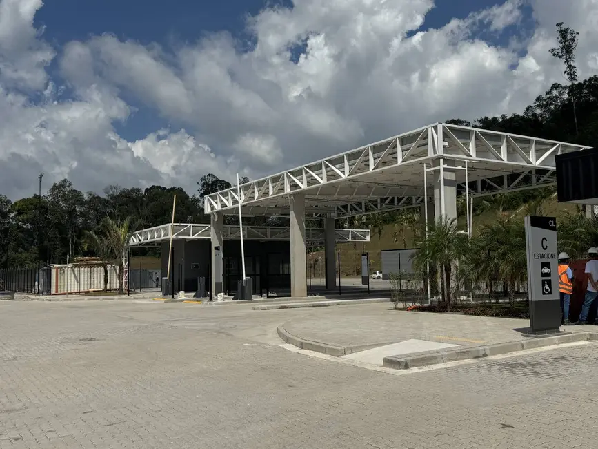 Foto 2 de Armazém / Galpão para alugar, 21706m2 em Água Espraiada, Embu Das Artes - SP