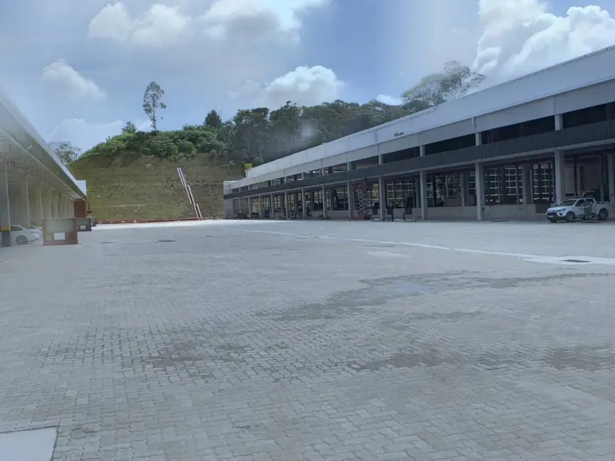 Foto 7 de Armazém / Galpão para alugar, 2231m2 em Água Espraiada, Embu Das Artes - SP