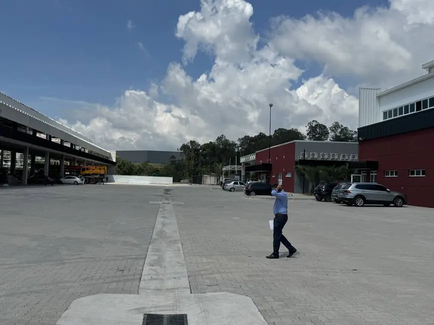 Foto 5 de Armazém / Galpão para alugar, 2231m2 em Água Espraiada, Embu Das Artes - SP