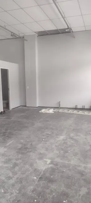 Sala Comercial para alugar, 190m2 em Jardim dos Camargos, Barueri - SP - imagem 5 Foto 5 de Sala Comercial para alugar, 190m2 em Jardim dos Camargos, Barueri - SP