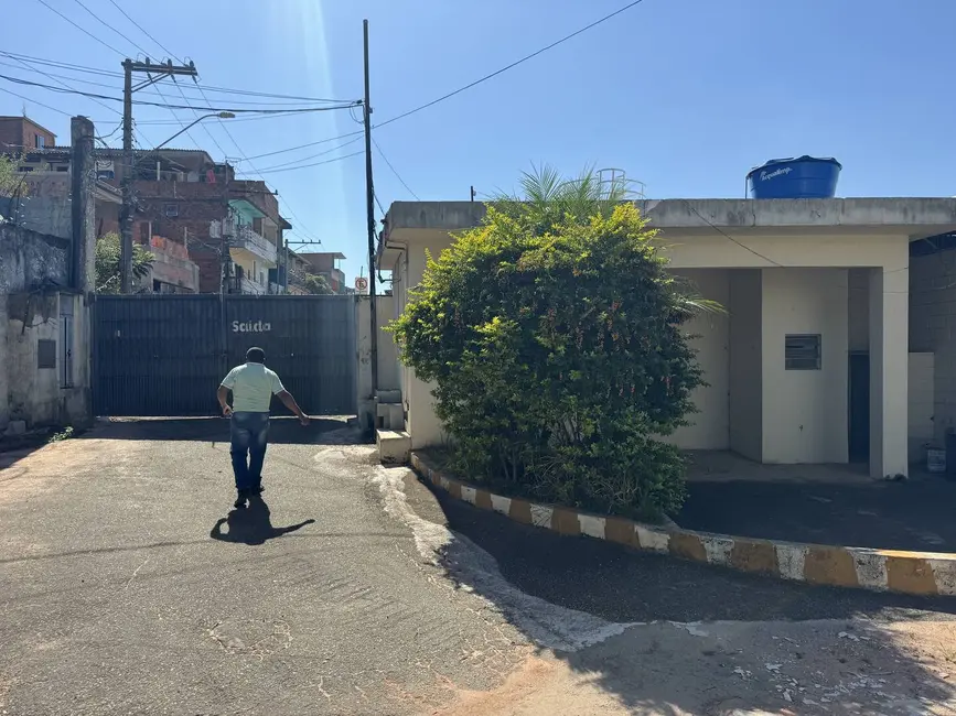 Armazém / Galpão à venda e para alugar, 4000m2 em Vila Engenho Novo, Barueri - SP - imagem 4 Foto 4 de Armazém / Galpão à venda e para alugar, 4000m2 em Vila Engenho Novo, Barueri - SP