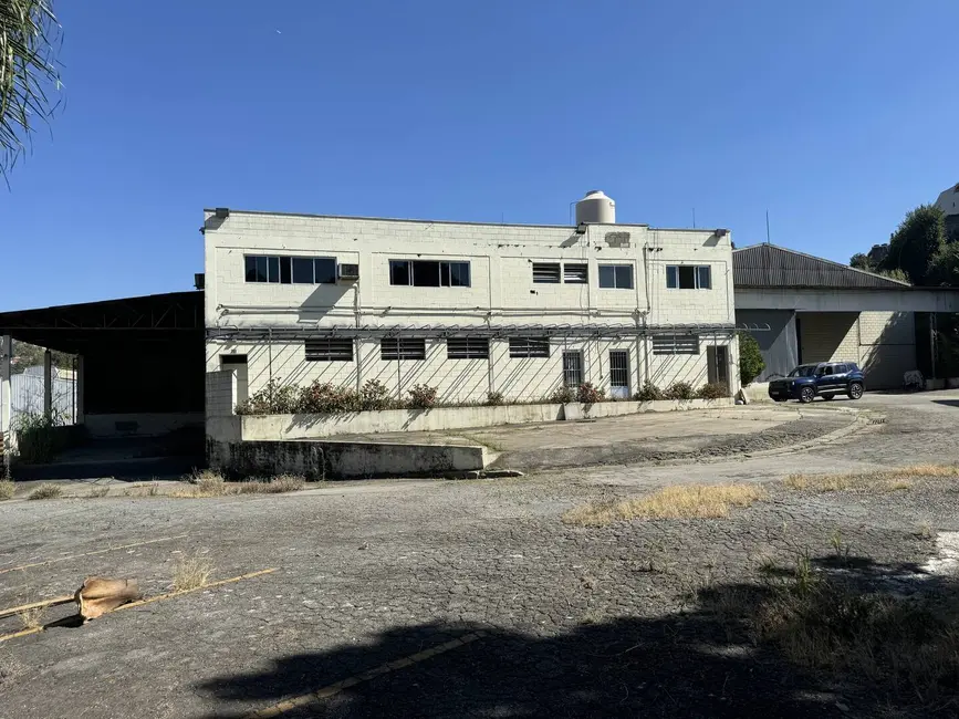 Armazém / Galpão à venda e para alugar, 4000m2 em Vila Engenho Novo, Barueri - SP - imagem 3 Foto 3 de Armazém / Galpão à venda e para alugar, 4000m2 em Vila Engenho Novo, Barueri - SP