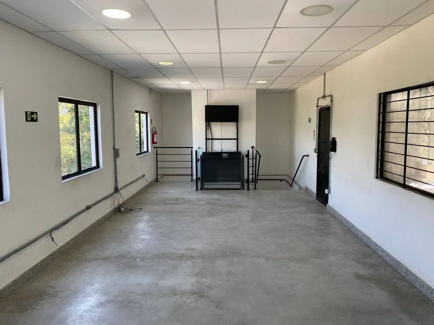 Foto 7 de Sala Comercial para alugar, 150m2 em Portais (Polvilho), Cajamar - SP