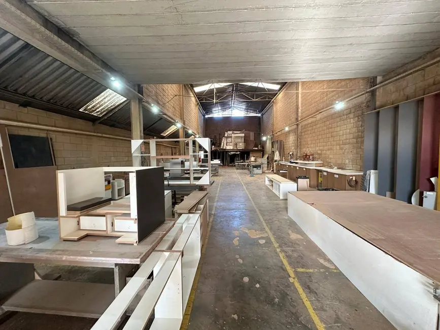 Foto 3 de Armazém / Galpão à venda, 620m2 em Presidente Altino, Osasco - SP