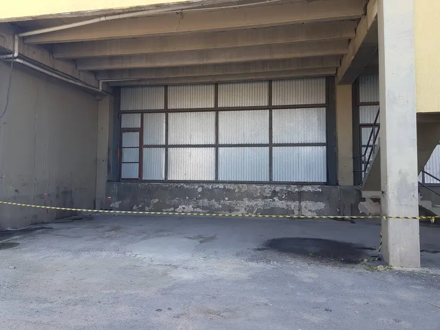 Foto 7 de Armazém / Galpão para alugar, 990m2 em Parque São Domingos, São Paulo - SP