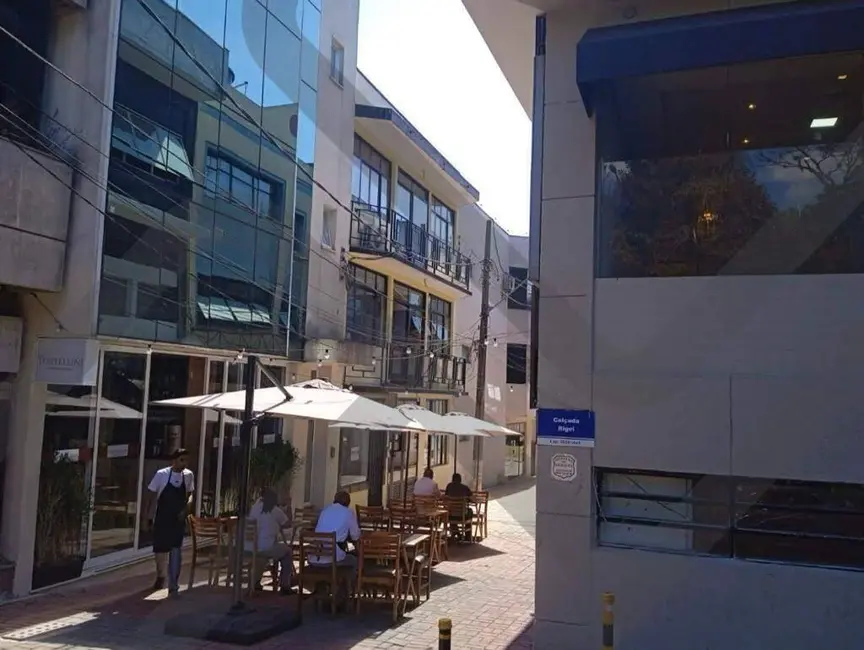 Foto 2 de Sala Comercial para alugar, 1150m2 em Alphaville, Santana De Parnaiba - SP