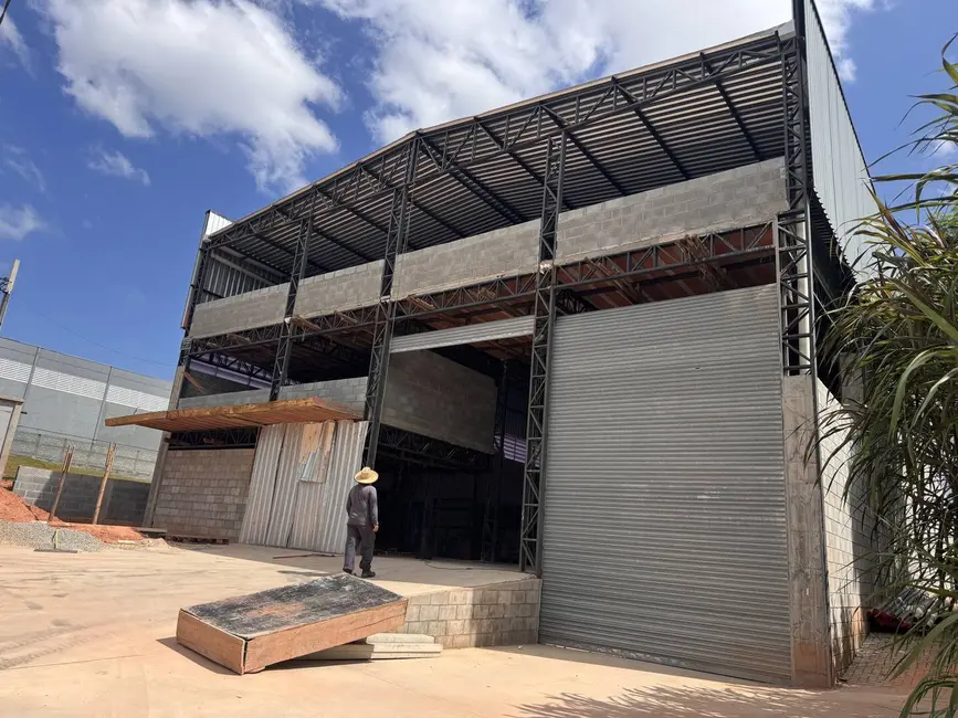 Armazém / Galpão para alugar, 1135m2 em Vargem Grande Paulista - SP - imagem 1 Foto 1 de Armazém / Galpão para alugar, 1135m2 em Vargem Grande Paulista - SP