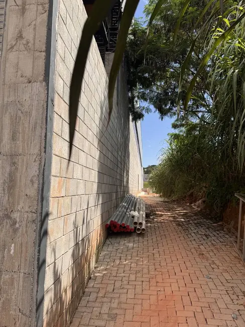 Armazém / Galpão para alugar, 1135m2 em Vargem Grande Paulista - SP - imagem 4 Foto 4 de Armazém / Galpão para alugar, 1135m2 em Vargem Grande Paulista - SP