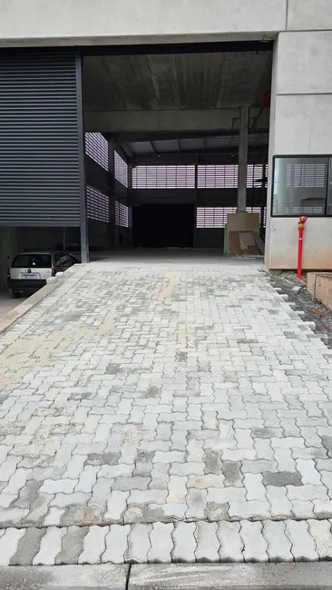 Foto 3 de Armazém / Galpão para alugar, 1009m2 em Vargem Grande Paulista - SP