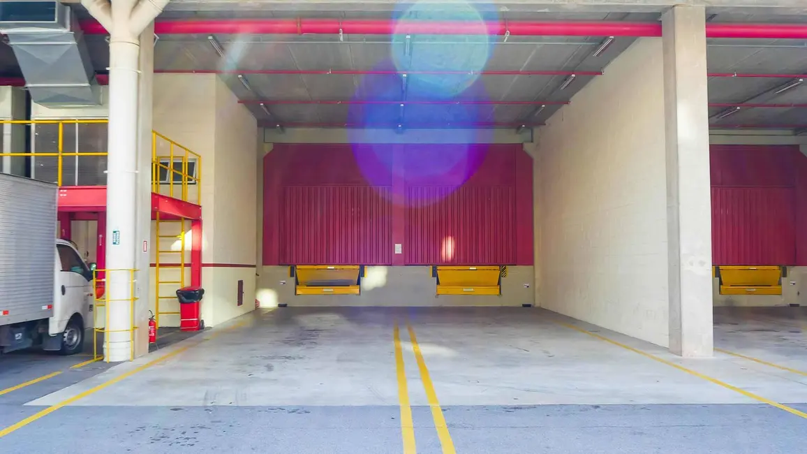 Foto 4 de Armazém / Galpão para alugar, 2956m2 em Água Espraiada, Embu Das Artes - SP