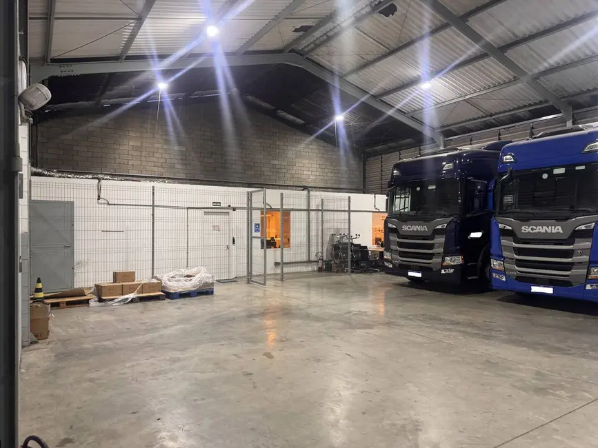 Foto 7 de Armazém / Galpão à venda, 900m2 em Jardim São Silvestre, Barueri - SP