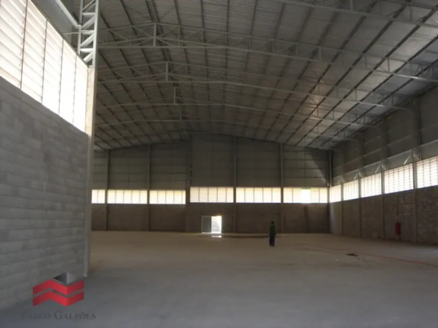 Armazém / Galpão para alugar, 2914m2 em Jandira - SP - imagem 9 Foto 9 de Armazém / Galpão para alugar, 2914m2 em Jandira - SP