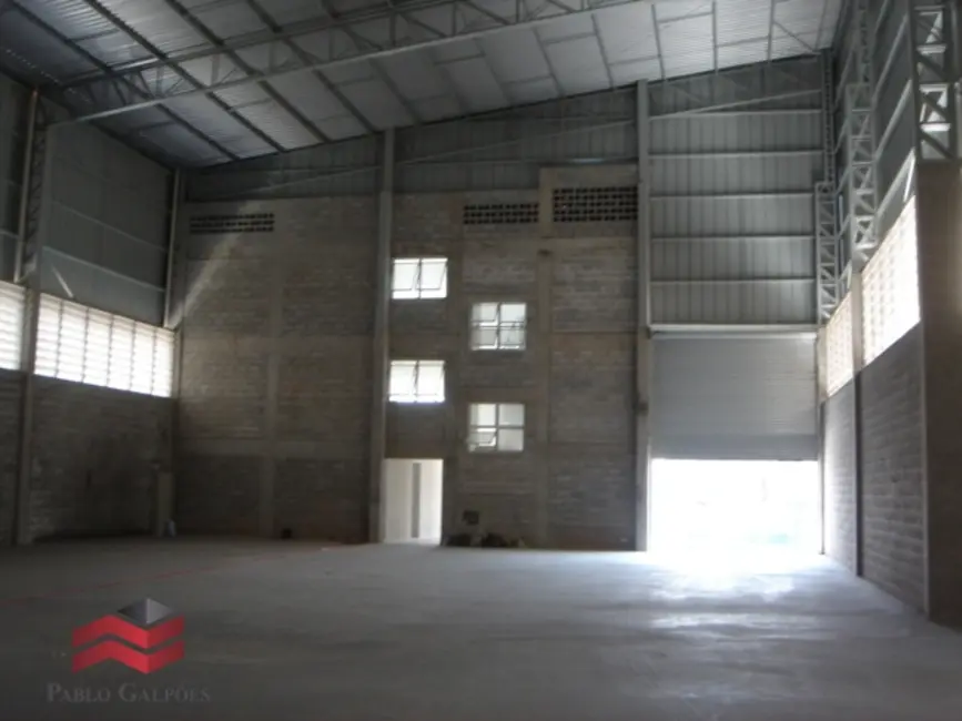 Armazém / Galpão para alugar, 2914m2 em Jandira - SP - imagem 7 Foto 7 de Armazém / Galpão para alugar, 2914m2 em Jandira - SP