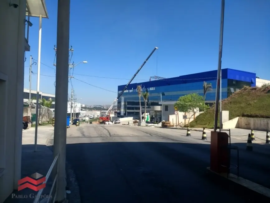 Foto 2 de Armazém / Galpão para alugar, 1680m2 em Jardim Alvorada, Jandira - SP