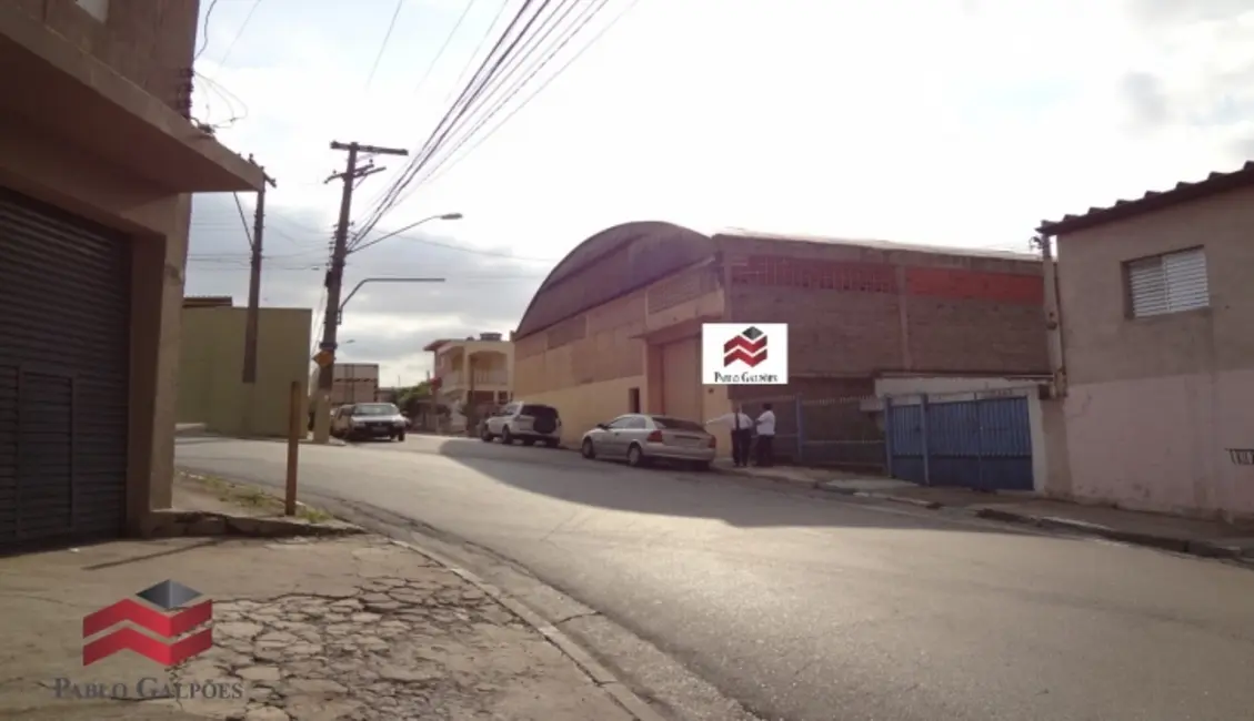 Foto 2 de Armazém / Galpão à venda, 700m2 em Jardim Santa Cecília, Barueri - SP