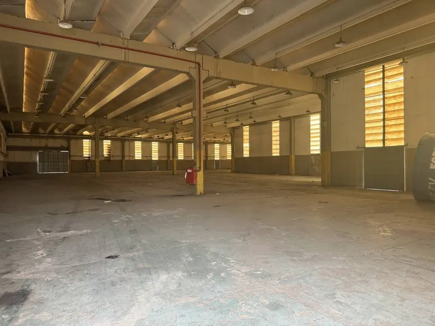 Foto 9 de Armazém / Galpão para alugar, 4000m2 em Industrial Anhangüera, Osasco - SP
