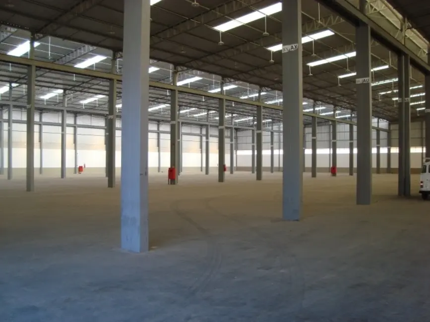 Armazém / Galpão à venda e para alugar, 6340m2 em Itaqui, Itapevi - SP - imagem 6 Foto 6 de Armazém / Galpão à venda e para alugar, 6340m2 em Itaqui, Itapevi - SP