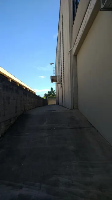 Armazém / Galpão para alugar, 1508m2 em Barueri - SP - imagem 8 Foto 8 de Armazém / Galpão para alugar, 1508m2 em Barueri - SP