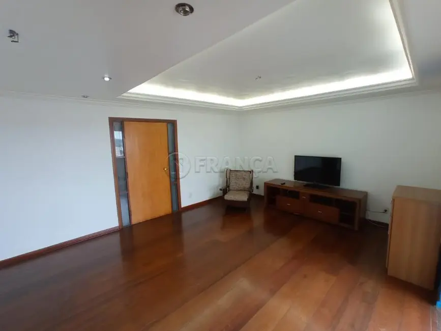 Foto 1 de Apartamento com 3 quartos para alugar, 154m2 em Jacarei - SP