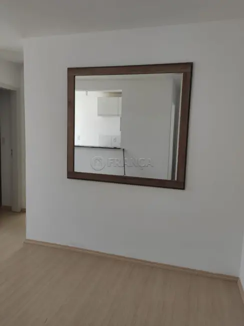 Foto 2 de Apartamento com 2 quartos à venda, 45m2 em Jacarei - SP