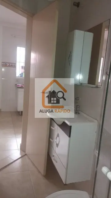 Foto 4 de Apartamento com 1 quarto para alugar em Jardim Guimarães, Guarulhos - SP