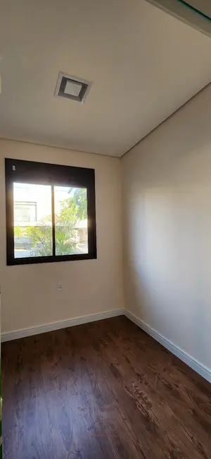 Casa de Condomínio com 3 quartos à venda, 180m2 em Jardim Terras de São Francisco, Sorocaba - SP - imagem 8 Foto 8 de Casa de Condomínio com 3 quartos à venda, 180m2 em Jardim Terras de São Francisco, Sorocaba - SP