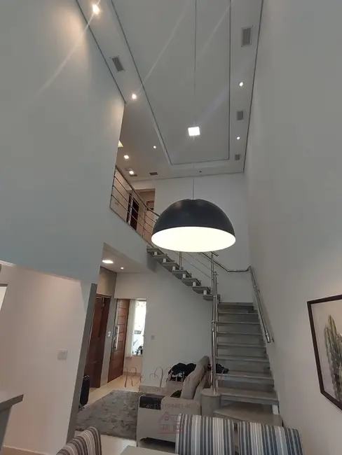 Casa de Condomínio com 4 quartos à venda, 172m2 em Cajuru do Sul, Sorocaba - SP - imagem 5 Foto 5 de Casa de Condomínio com 4 quartos à venda, 172m2 em Cajuru do Sul, Sorocaba - SP