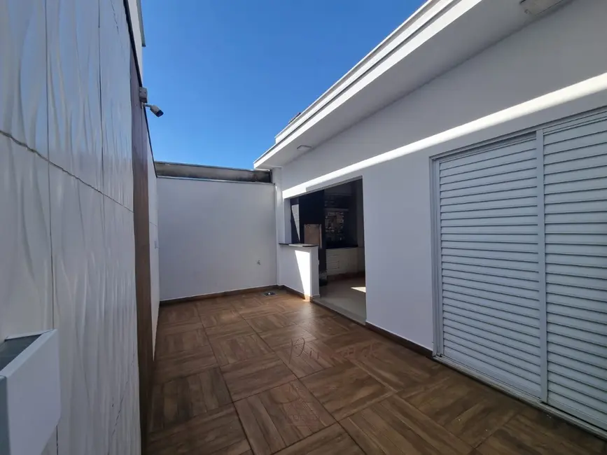 Foto 3 de Casa de Condomínio com 2 quartos à venda, 96m2 em Cajuru do Sul, Sorocaba - SP