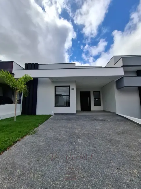 Foto 2 de Casa de Condomínio com 3 quartos à venda, 106m2 em Cajuru do Sul, Sorocaba - SP