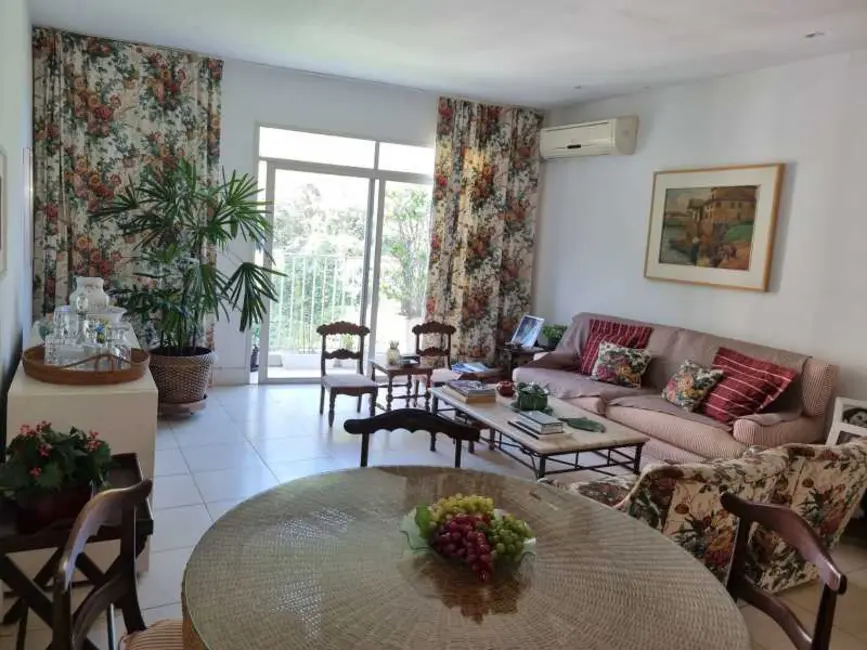 Foto 3 de Apartamento com 3 quartos à venda, 130m2 em Rio De Janeiro - RJ