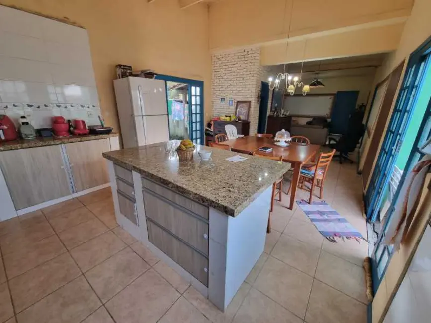 Casa com 2 quartos à venda, 150m2 em Rio De Janeiro - RJ - imagem 5 Foto 5 de Casa com 2 quartos à venda, 150m2 em Rio De Janeiro - RJ