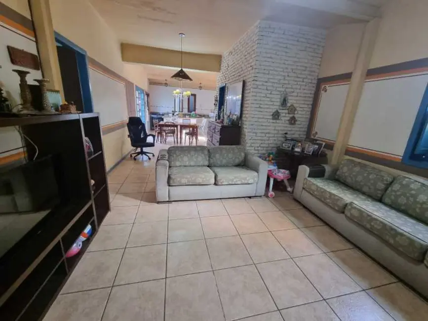 Casa com 2 quartos à venda, 150m2 em Rio De Janeiro - RJ - imagem 1 Foto 1 de Casa com 2 quartos à venda, 150m2 em Rio De Janeiro - RJ