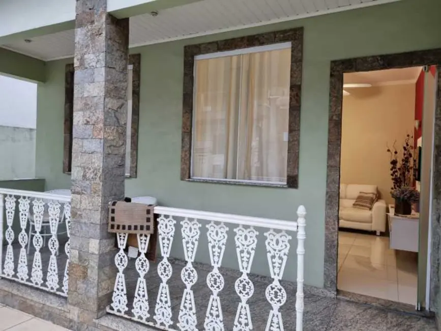 Casa com 2 quartos à venda, 148m2 em Rio De Janeiro - RJ - imagem 3 Foto 3 de Casa com 2 quartos à venda, 148m2 em Rio De Janeiro - RJ