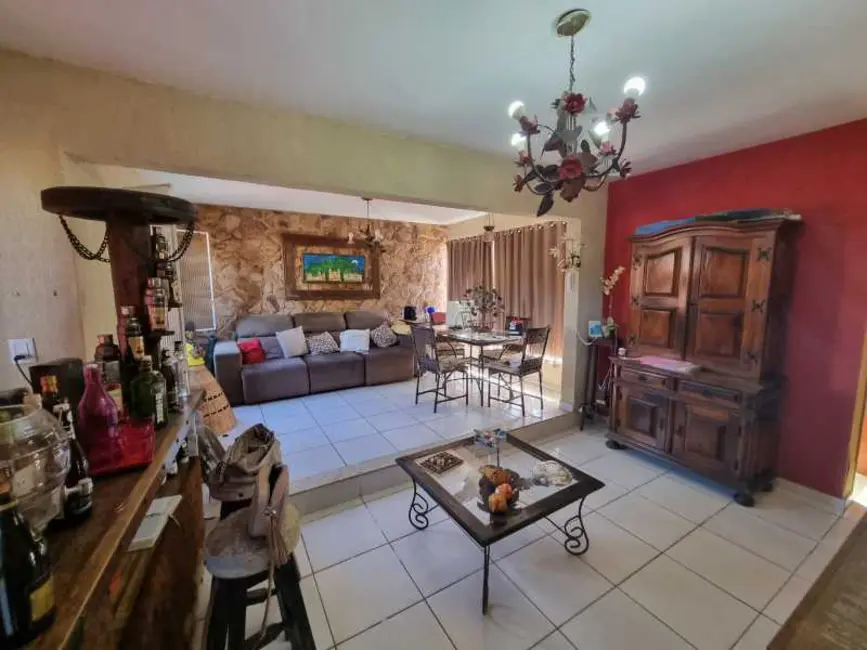 Foto 2 de Casa de Condomínio com 2 quartos à venda, 250m2 em Rio De Janeiro - RJ