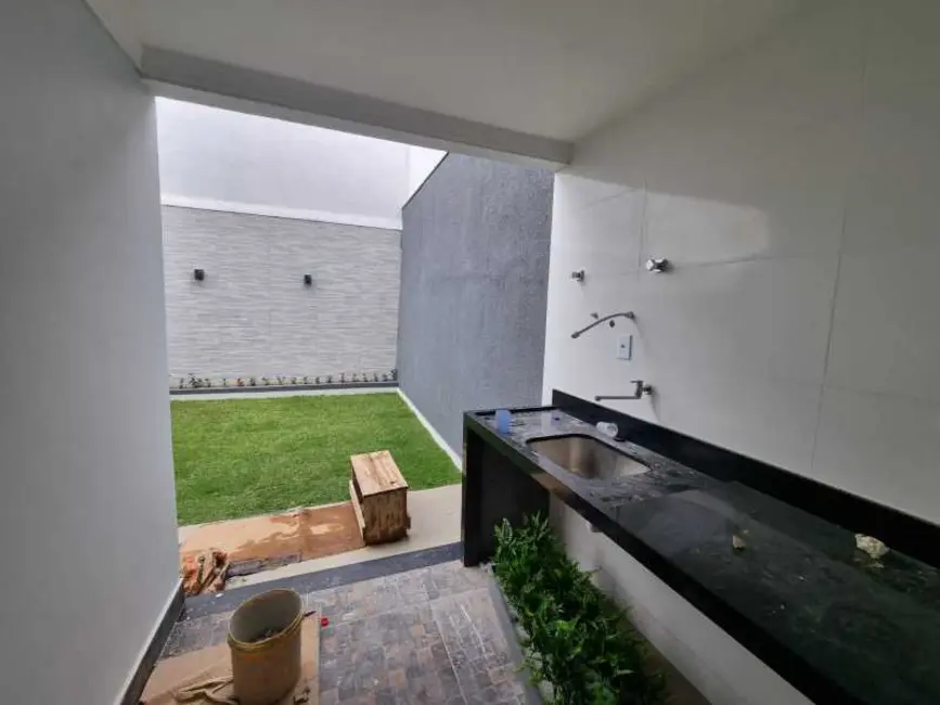 Casa de Condomínio com 3 quartos à venda, 160m2 em Rio De Janeiro - RJ - imagem 6 Foto 6 de Casa de Condomínio com 3 quartos à venda, 160m2 em Rio De Janeiro - RJ