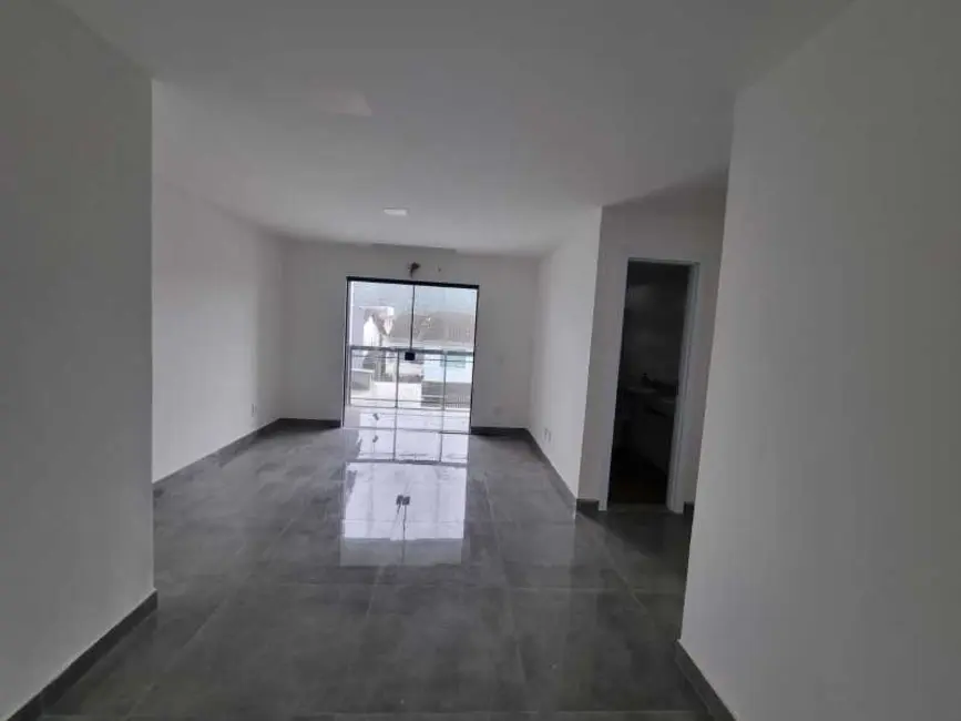 Casa de Condomínio com 3 quartos à venda, 160m2 em Rio De Janeiro - RJ - imagem 8 Foto 8 de Casa de Condomínio com 3 quartos à venda, 160m2 em Rio De Janeiro - RJ