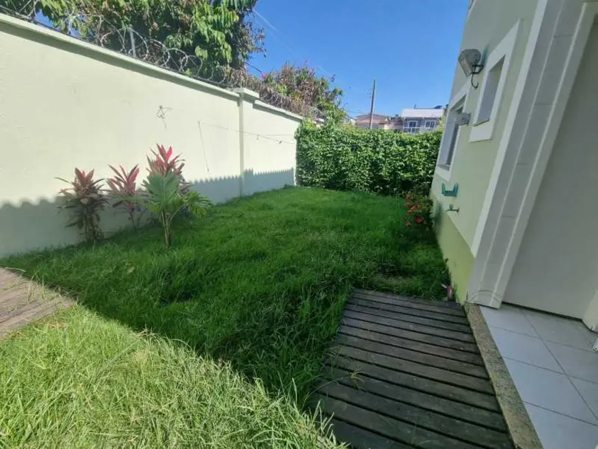 Foto 8 de Casa de Condomínio com 4 quartos à venda, 180m2 em Rio De Janeiro - RJ