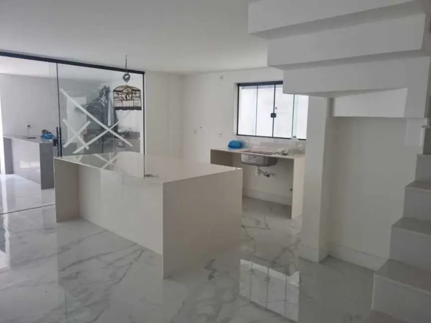 Foto 5 de Casa de Condomínio com 4 quartos à venda, 315m2 em Rio De Janeiro - RJ