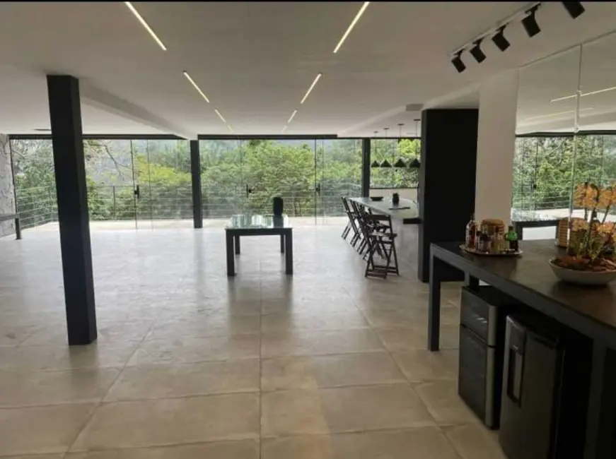 Foto 3 de Casa de Condomínio com 5 quartos à venda, 750m2 em Rio De Janeiro - RJ