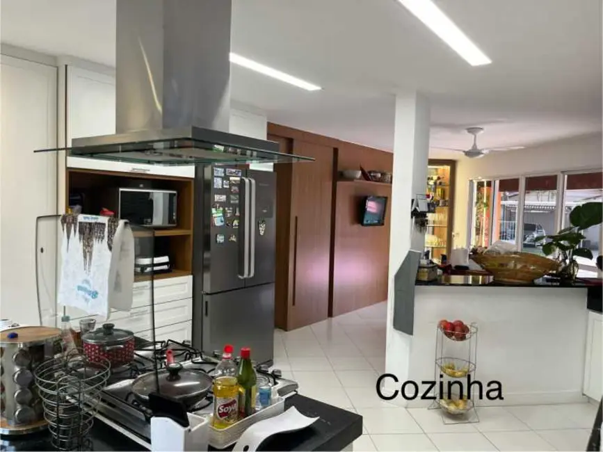 Foto 1 de Casa de Condomínio com 5 quartos à venda em Rio De Janeiro - RJ