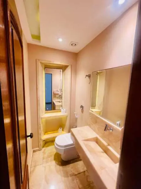 Foto 9 de Apartamento com 4 quartos à venda, 225m2 em Rio De Janeiro - RJ