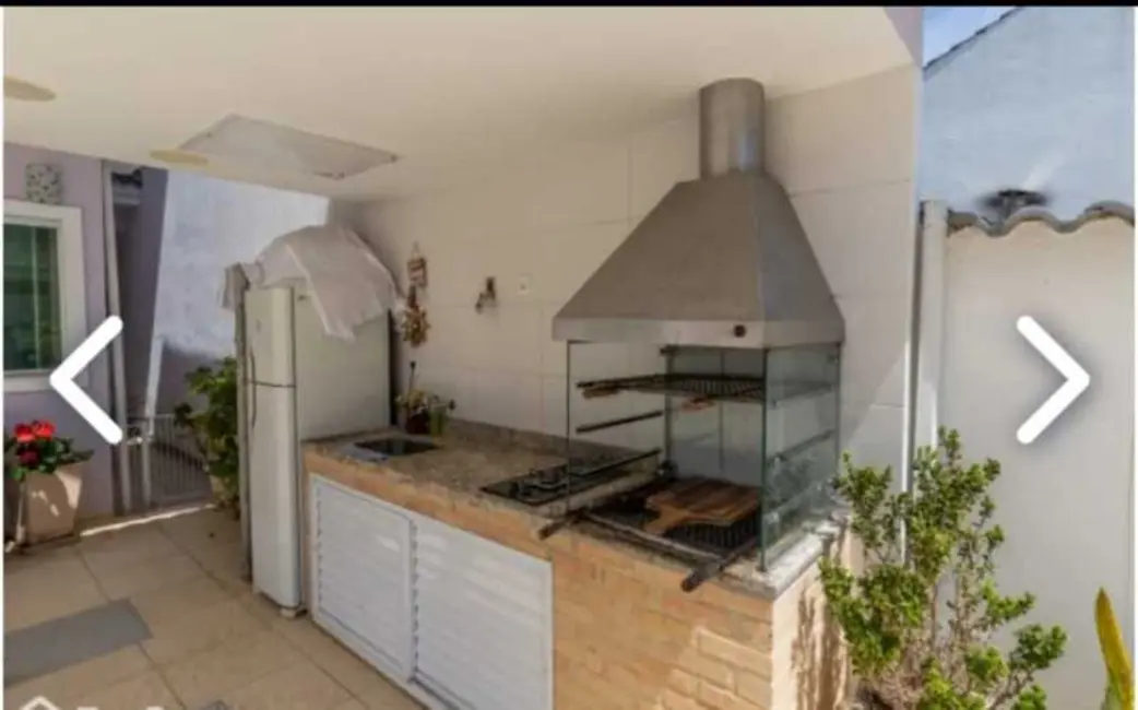 Casa de Condomínio com 3 quartos à venda, 130m2 em Rio De Janeiro - RJ - imagem 3 Foto 3 de Casa de Condomínio com 3 quartos à venda, 130m2 em Rio De Janeiro - RJ