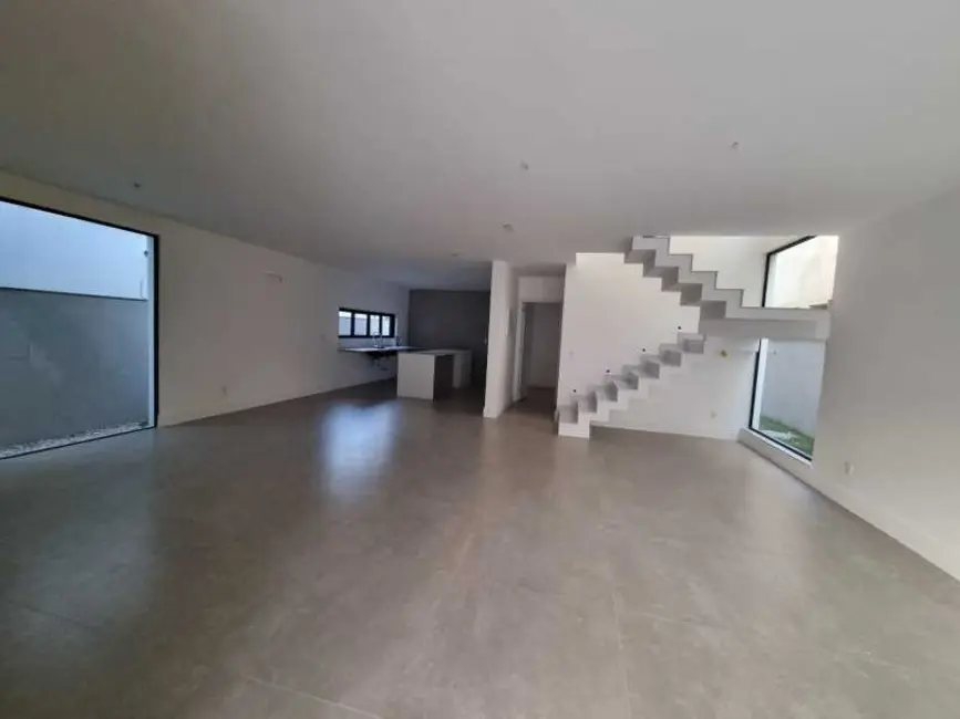Foto 4 de Casa de Condomínio com 4 quartos à venda, 283m2 em Rio De Janeiro - RJ