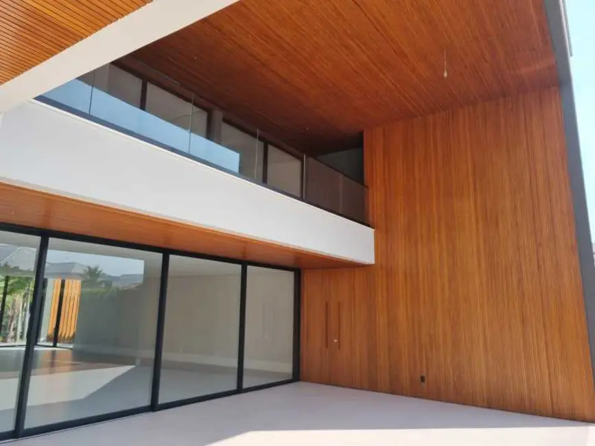 Casa de Condomínio com 5 quartos à venda, 1417m2 em Rio De Janeiro - RJ - imagem 9 Foto 9 de Casa de Condomínio com 5 quartos à venda, 1417m2 em Rio De Janeiro - RJ