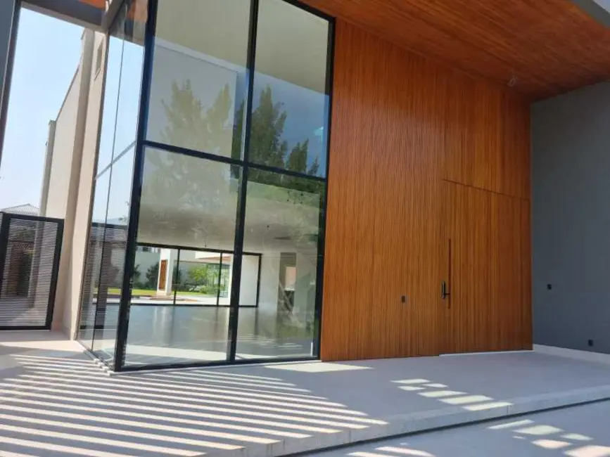 Casa de Condomínio com 5 quartos à venda, 1417m2 em Rio De Janeiro - RJ - imagem 4 Foto 4 de Casa de Condomínio com 5 quartos à venda, 1417m2 em Rio De Janeiro - RJ